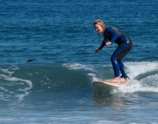 cogiendo las primeras olas.jpg